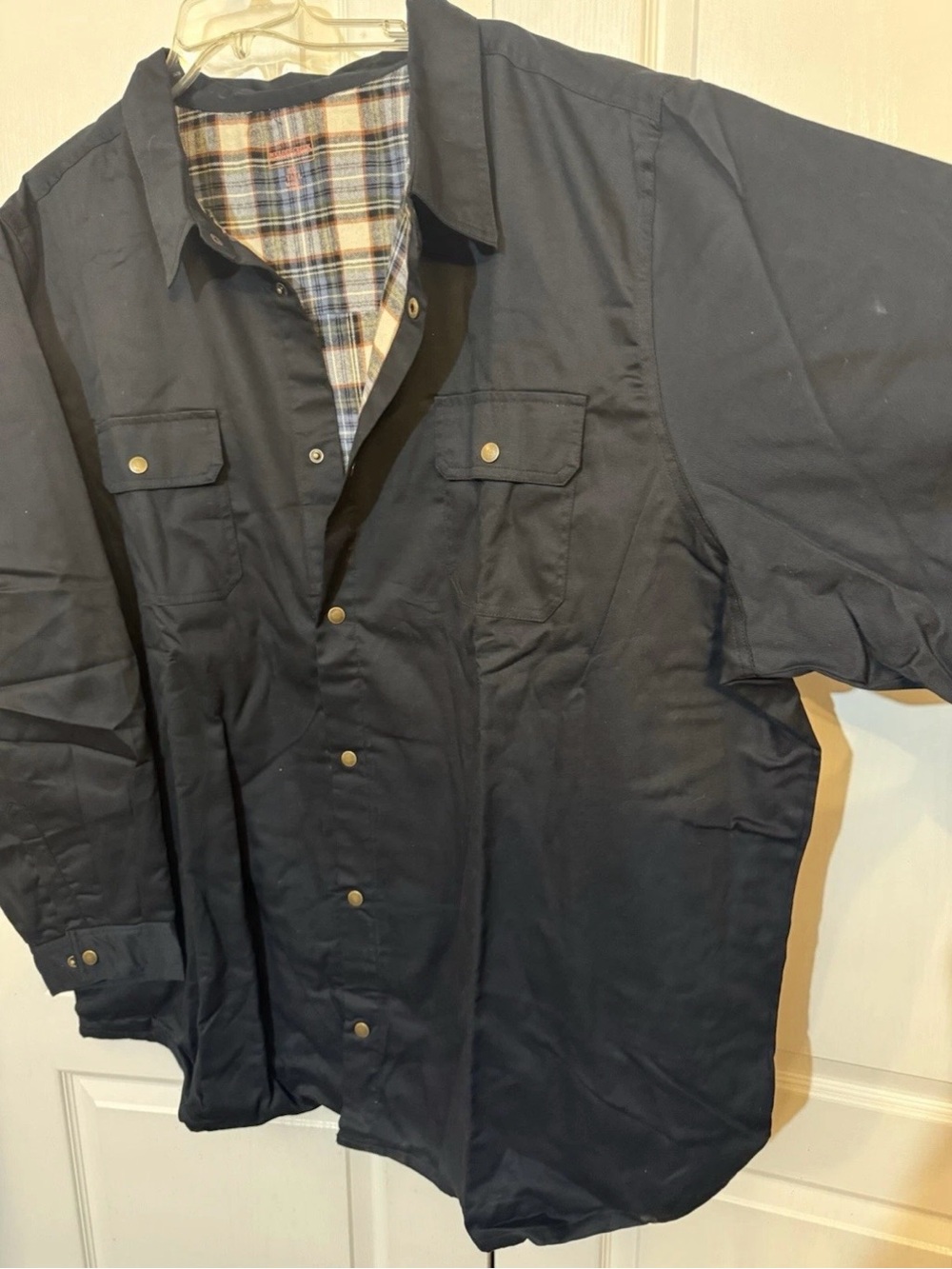 Men's Black Snap-Front Lightweight Shirt Jacket with Plaid Lining